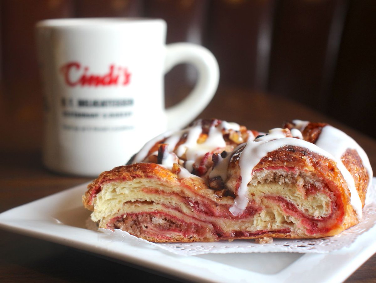 cindisdeli's tweet photo. Saying goodbye to 2021 with a coffee and pastry in hand! ☕ 👋 We will be open on New Year's Eve from 6 am to 3 pm, and all locations will be closed on New Year's Day. Our downtown location will be closed until January 3rd. https://t.co/3xYE230hqU