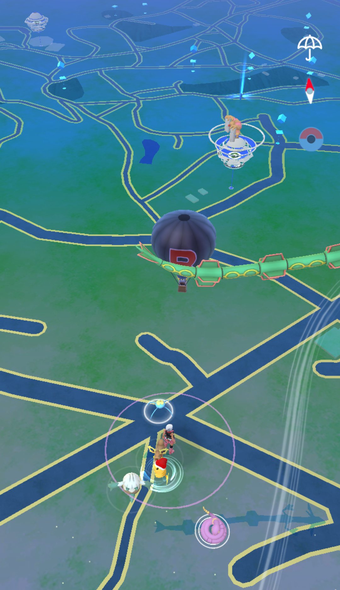 Pochomukin オリ ポケgo あれ 実際の近所もバリ雨やし ゲーム内もばっちり雨アイコンやのに 雨エフェクト出てないのんて不具合なんやったっけ 電気のピカチュウにちゃんとブーストかかっとるから反映はしとるはずやねんけど ノd ポケモンgo 天候