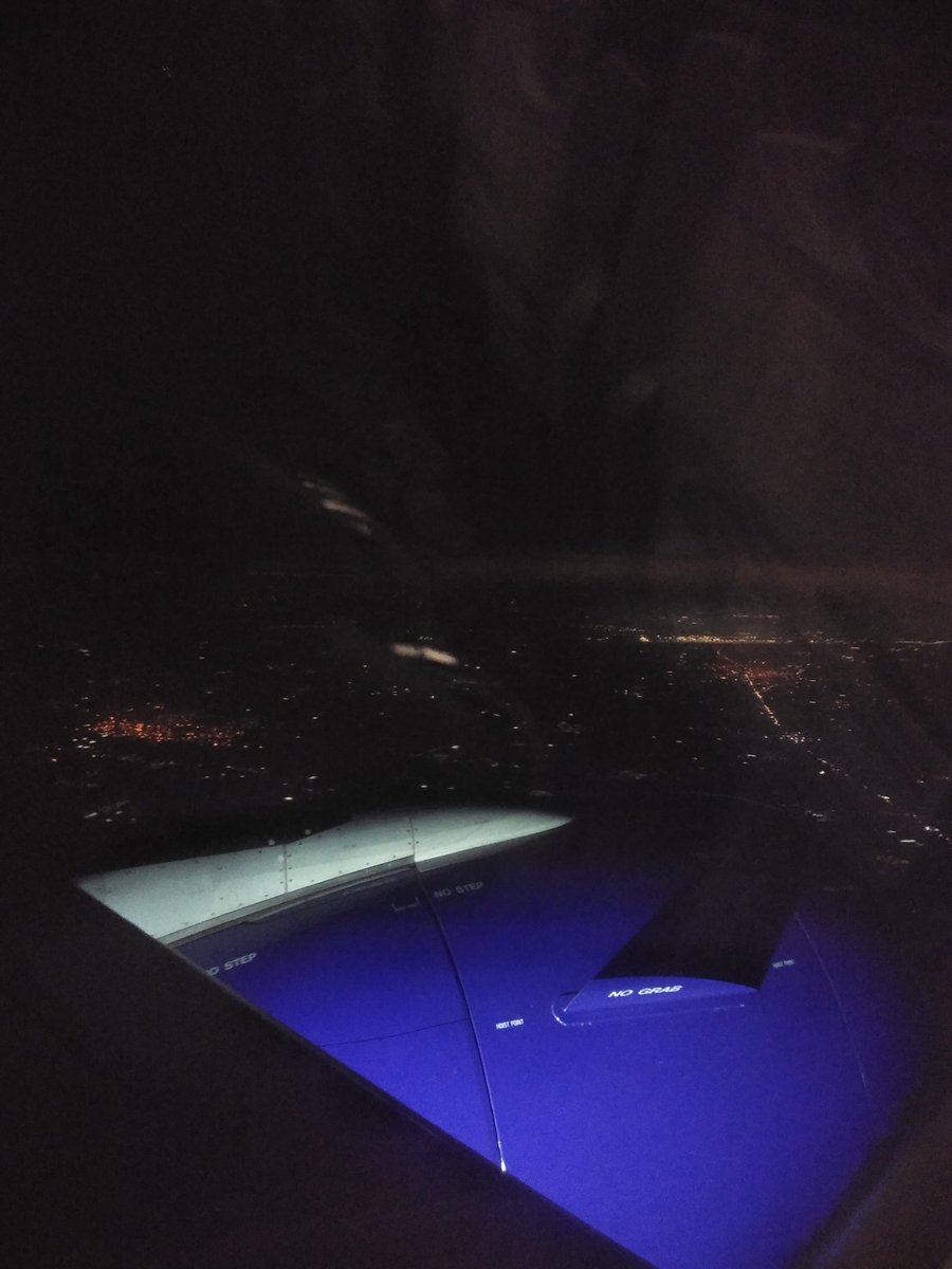 tushipandit's tweet photo. The first flight ✈️
How you feel when you see the gems lying on the surface?
#FLIGHT
#firstflight 
#goair https://t.co/WycxLbzImq