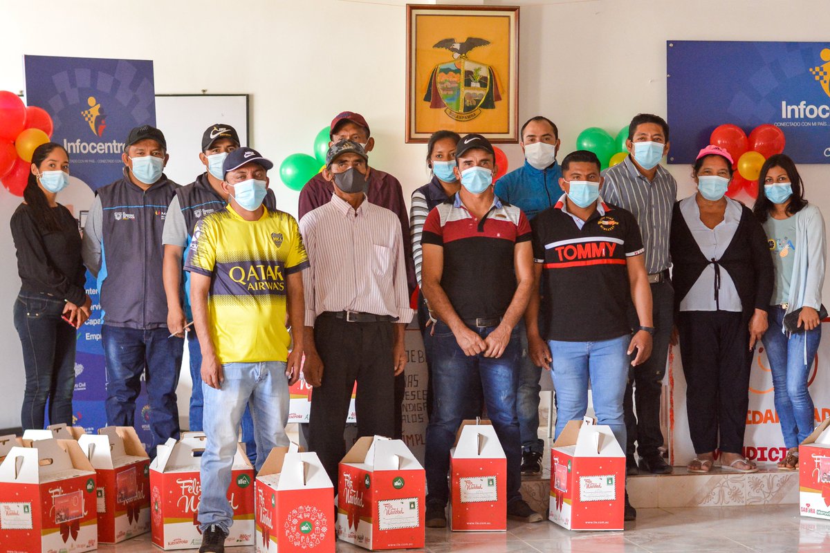 #Conlacomunidad | Hoy 29 de diciembre se desarrolló el Agasajo Navideño por parte de la Dirección Distrital Calva-MIES, con la finalidad de compartir la Navidad con familias que no reciben trasferencias monetarias no contributivas, considerando los sectores más vulnerables.