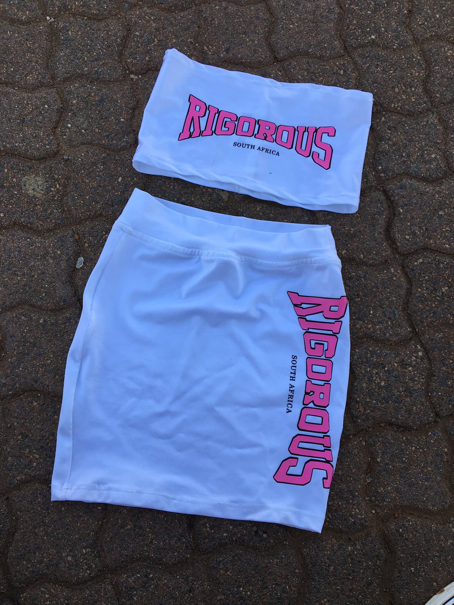 Ruce_Mola's tweet photo. RIGOROUS™️SA COLLEGE DESIGN TIGHT SUMMER SETS AVAILABLE NOW

B’SHORT-R249,99
T’MINI SKIRT-R249,99
B’SHORTS+BOOBTUBE-R349,99
T’MINI SKIRT+BOOBTUBE-R349,99
B’SHORTS+T’MINI SKIRT-R349,99

Delivery Nationwide delivery 🚚 📦 
0725301451{WhatsApp only} https://t.co/Ia82lzCcV5