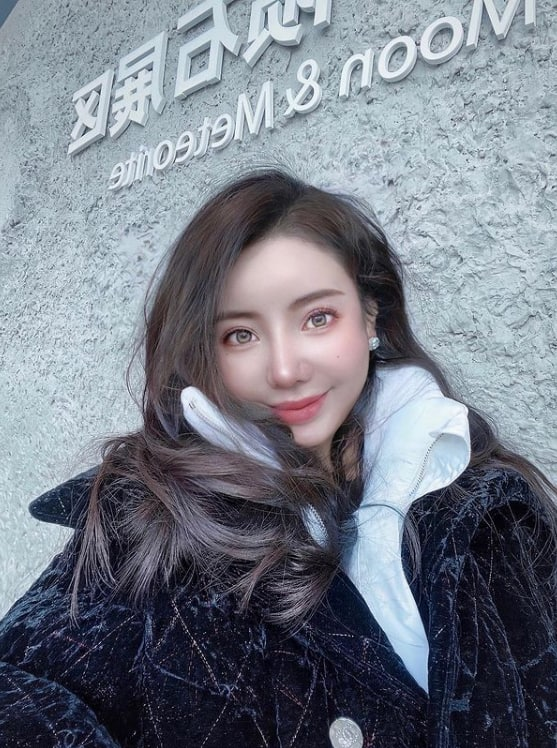 esther_esther_1's tweet photo. Keep warm in cold weather😊 https://t.co/Q6tZHohA6d