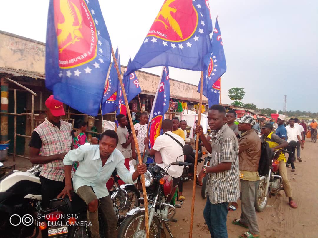 FCRdcongo's tweet image. #RDC #AccueilduChefdelEtat | Caravane motorisée des membres du FCR Kananga qui se préparent pour l'accueil du Chef de l'Etat dans la ville au courant de cette semaine. 

#Cap2023 🇨🇩🔥🔥