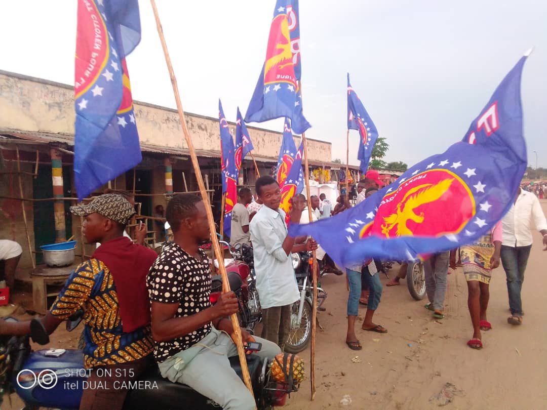 FCRdcongo's tweet image. #RDC #AccueilduChefdelEtat | Caravane motorisée des membres du FCR Kananga qui se préparent pour l'accueil du Chef de l'Etat dans la ville au courant de cette semaine. 

#Cap2023 🇨🇩🔥🔥