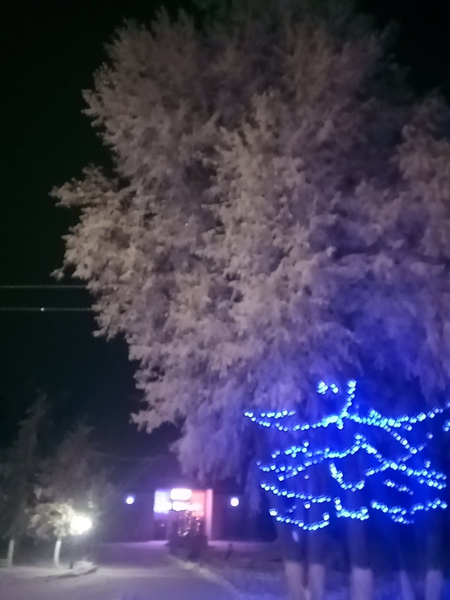 ...красивая зима в колхозе...