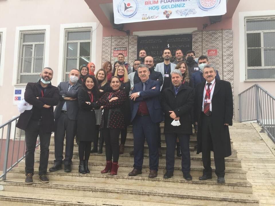 Tübitak 4006 Bilim Fuarımızdan kareler...<a href="/mustafakoca42/">Mustafa Koca</a> <a href="/meramMEM/">Meram İlçe MEM</a> <a href="/servetal61/">Servet ALTUNTAŞ</a> <a href="/SeyitAliBuyuk/">Seyit Ali Büyük</a> <a href="/konyamem/">Konya İl MEM</a>