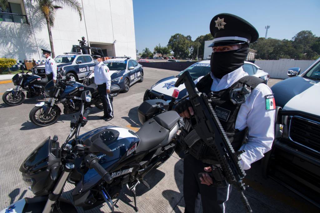 AytoCbaVer's tweet photo. En cumplimiento a la promesa de devolver a Córdoba la Policía Municipal, durante la administración púbica 2018-2021, encabeza por @leticia_landero, se logró incrementar el número de elementos policiacos activos en un 441%, gracias a una inversión superior a los 191 mdp. https://t.co/rjyI2bC3zT