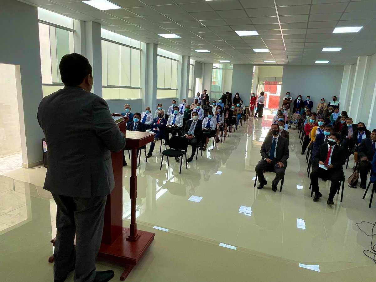 Pr. Enzo Chávez “Seamos una iglesia que entra a este templo para adorar, pero que sale para cumplir la misión.” Mensaje especial para la feligresía del inaugurado templo de #Getsemaní. #MPS #ElTemploQueYoSoñé. <a href="/presidenciadsa/">Pr. Stanley Arco | Oficial</a> <a href="/EnzoChavez/">Enzo Chávez</a> <a href="/DanielVillarE/">Daniel Villar</a>