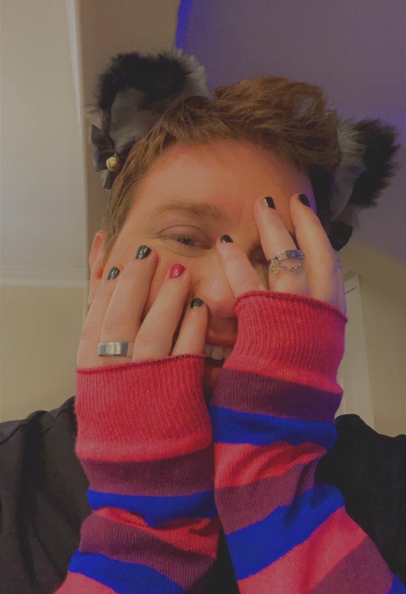 SiilverStarboy's tweet photo. @boodesuwu You get four from the phone…

(Last four I took—ugh) https://t.co/3HdCcGQvC4