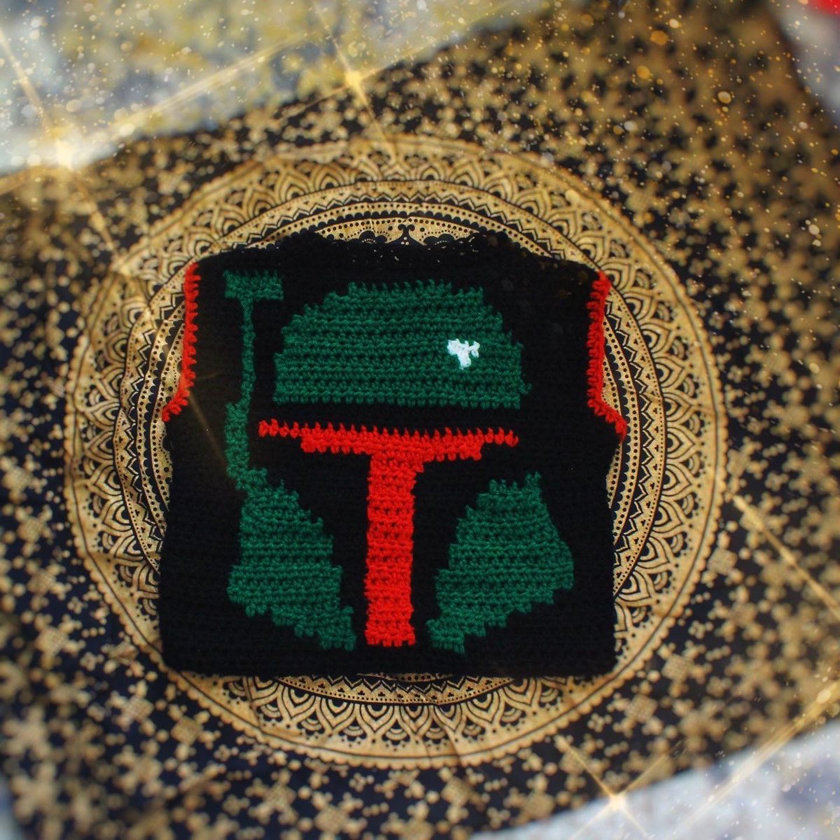 DreamCrochet's tweet photo. 🧶 💫 Handmade ready for #TheBookofBobaFett so I created this sleeveless crochet top to add to my diy #StarWars collection 🌟🙌🏾 https://t.co/IeLEv6cn1p