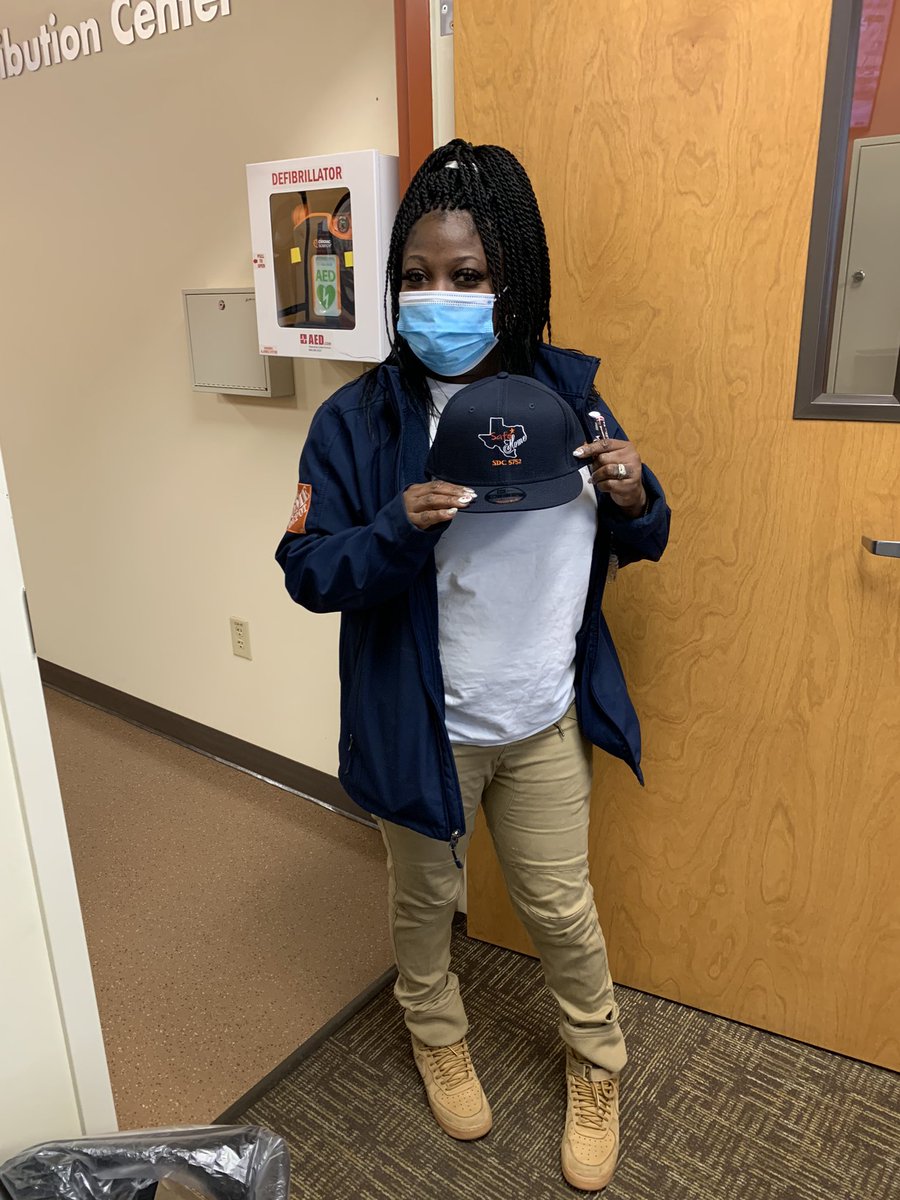 5752APM's tweet photo. Safety winners for the month of December . Key #1 Latonya B and Key #2 Jennifer A showing off their #Safe@Home5752 hats. Great job ladies and keep up the Safe Work one day at a time. https://t.co/0KjQBpOoZb