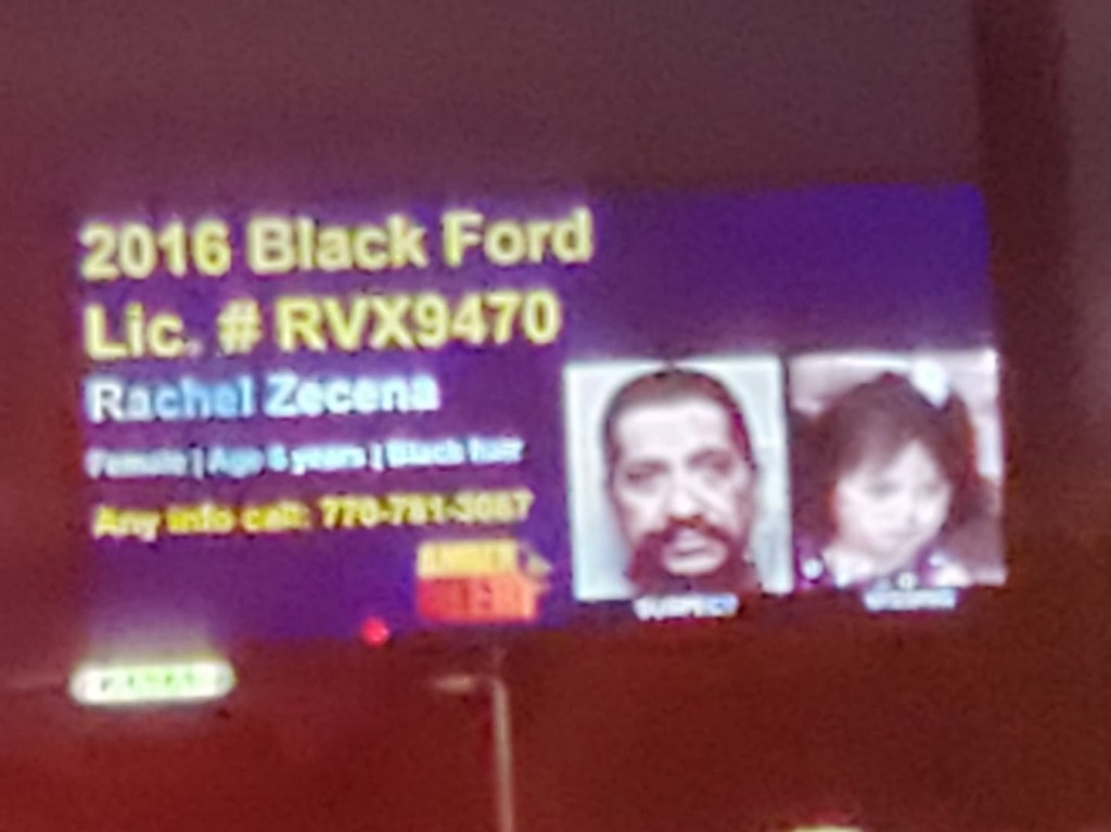 tenaciousmonkey's tweet photo. 2016 Black Ford....what? https://t.co/lqRBJT45Qn https://t.co/Wgcg8Fhq0y