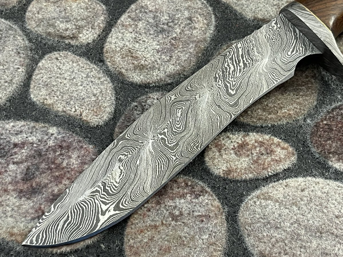 KnivesOutCanada's tweet photo. https://t.co/u4eZ1BE7wd

https://t.co/TJyNg1lxYU

KOC 5021 Handmade Damascus Steel Bowie Knife

#knife #KnifePlay #knives #knivesout #knivesoutcanada #damascusknife #damascus #bowie #bowieknife #hunting #huntinggear #huntingseason #survival #survivalkit #edc https://t.co/dwajHmZUgj