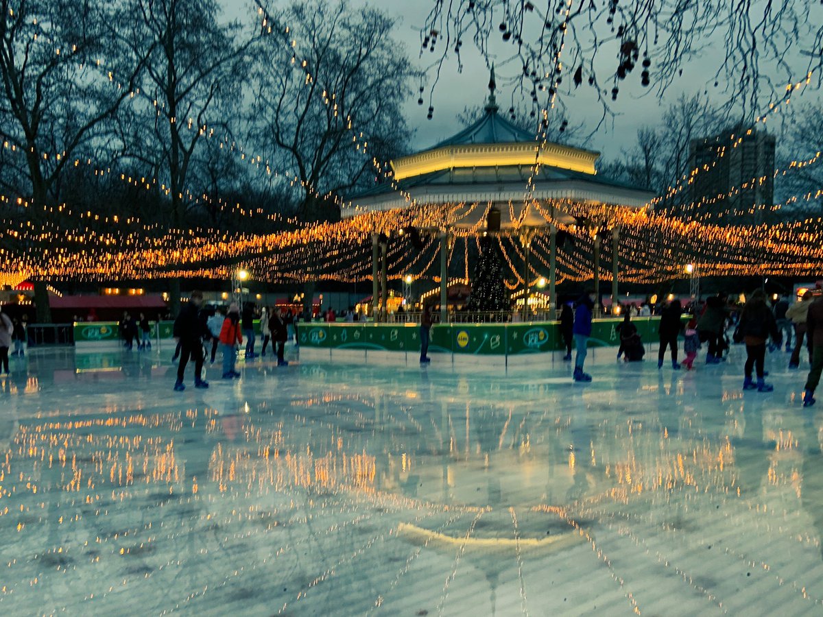 BeGambleFree's tweet image. Having seen some of the vile content on this site recently, thought I share one of the benefits of not gambling for over 12 years. I get to treat my children to go to places like this. All down to regularly attending GA and being honest #gamblersanonymous #RecoveryPosse