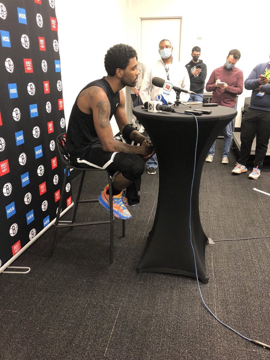 Kyrie Irving is back. 👀

(via <a href="/Alex__Schiffer/">Alex Schiffer</a>)