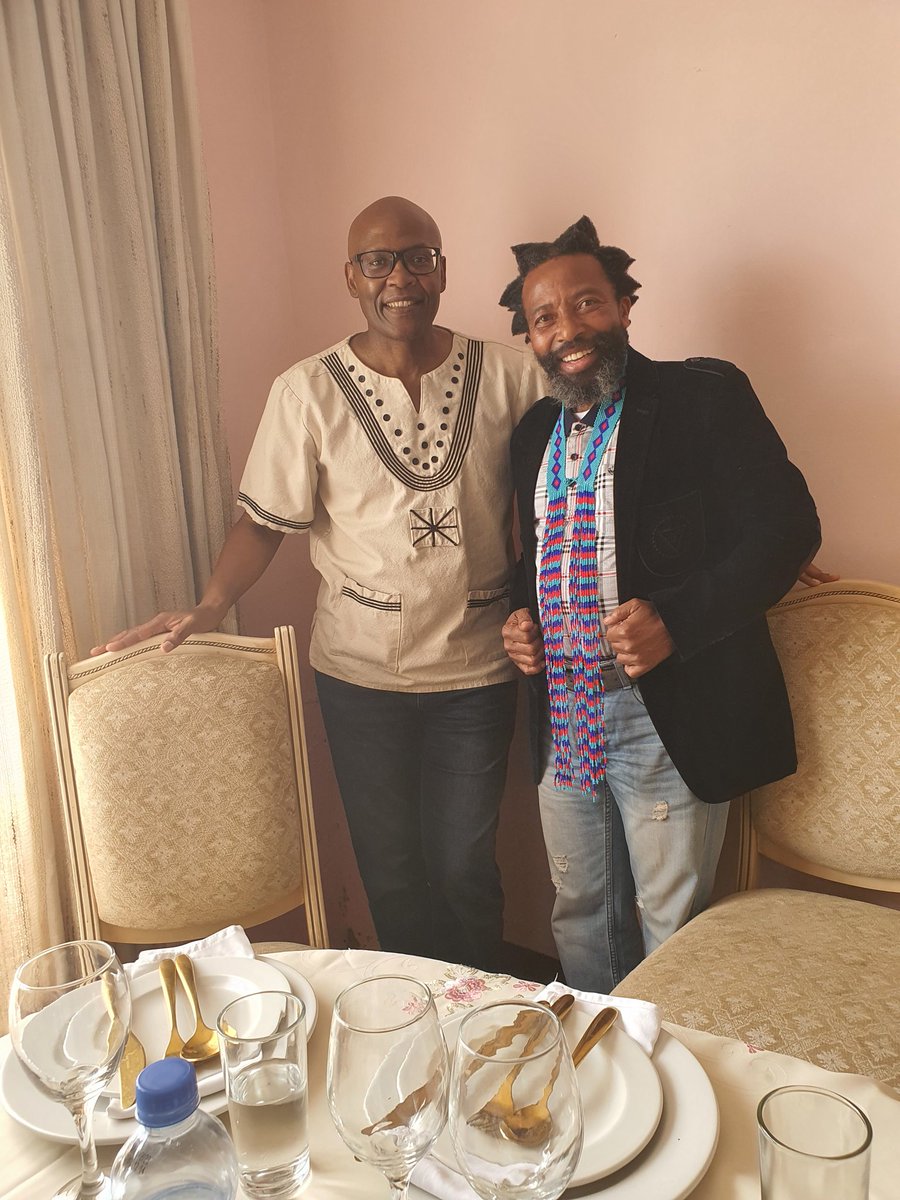 Aaaah, Zwelibanzi!!!
I had a privilege of spending a few hours with the King of abaThembu.
Wow, the man is a serious intellectual and a scholar.
He is a very deep fountain of knowledge and very humble.
I could spend the whole day listening to him.
I thank Dali for inviting me.