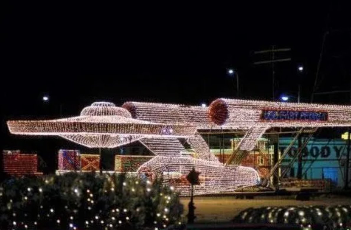 roddenberry's tweet photo. Once at Christmas there was a shopping mall manager (who just happened to be a Trekkie) who wanted to do something extra special, and it doesnβt get any more special than a starship made out of Christmas lights!
ππ
#roddenberry #thinkTREK #seeTREK #ChristmasLights https://t.co/wpm1LUQdis