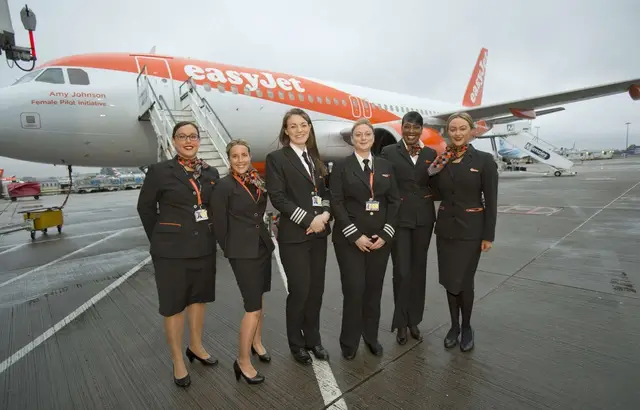 InfosMonaco's tweet photo. Chers amis, nous connaissons la société Easy Jet. Savez-vous quel avion elle utilise? ✈️🛩 Nous sommes sûrs que vous le savez! Écrivez dans les commentaires les appareils en service au sein de la flotte d'EasyJet.

#actualitesmonaco #royautemonaco #actualiteslocales #covid https://t.co/agapb6EXb6