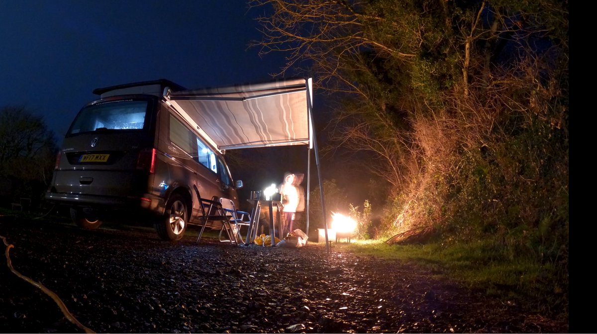 TrippingCornwa1's tweet photo. Loving the night-lapse mode on the GoPro 10, can't wait to get the full video up! But for now, here's a still-frame from it! 

#GoPro #Hero10 #Cornwall https://t.co/S5LqXOnvBZ