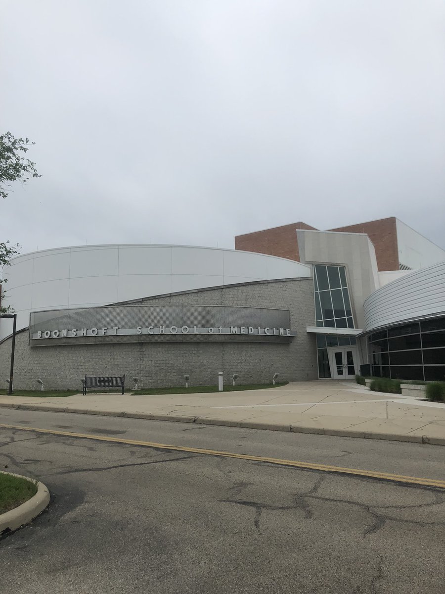 connorroadtrips's tweet photo. Here is White Hal which is known as the Boonshoft School of Medicine. #usa #ohio #greenecountyohio #bathtownshipgreenecountyohio #wrightstateuniversity #wrightstate #fairbornohio #daytonohio #raidernation #whitehall #boonshoftschoolofmedicine #medicalschool #medical #doctor https://t.co/9NTXe2IYWD