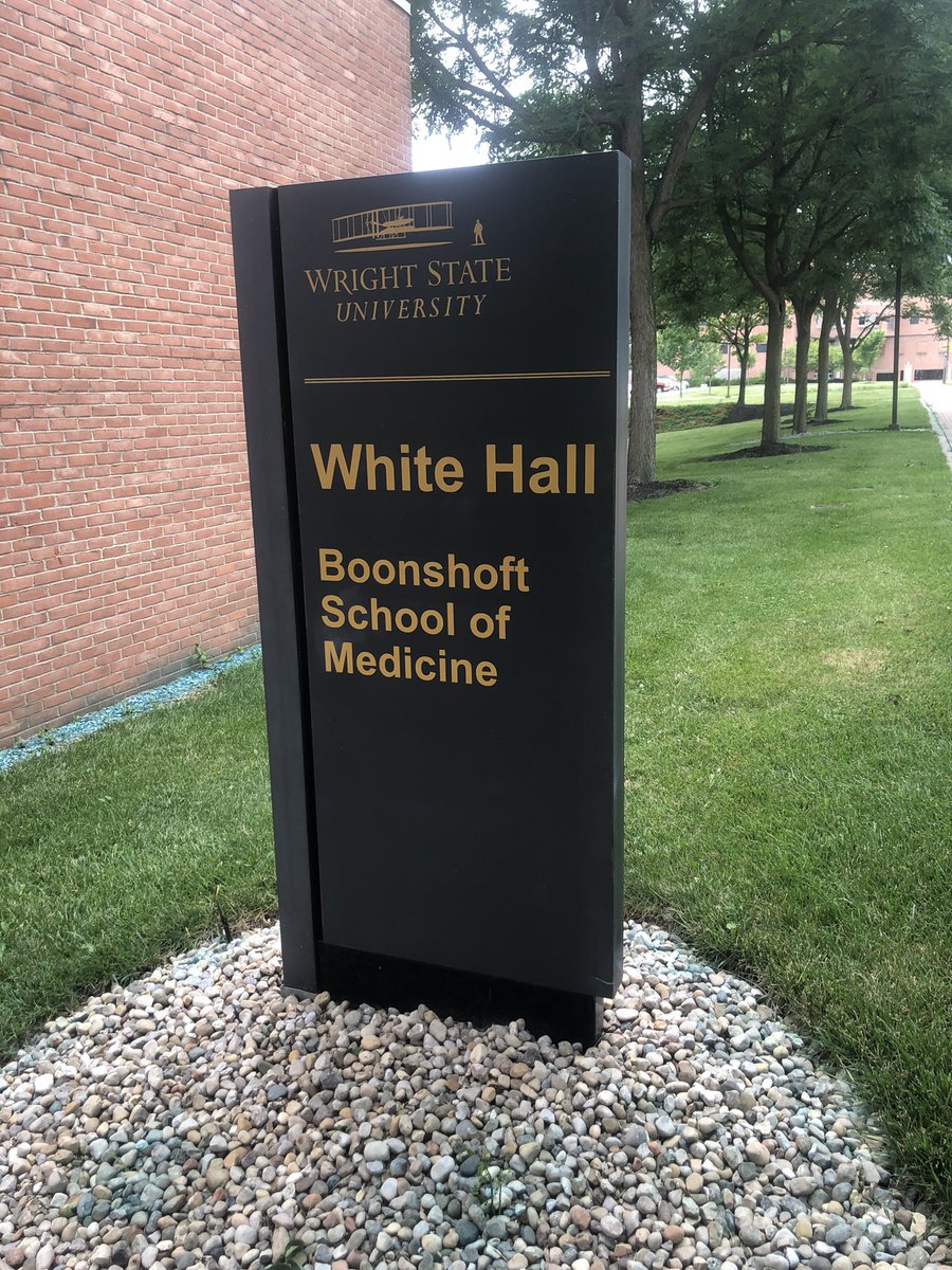 connorroadtrips's tweet photo. Here is White Hal which is known as the Boonshoft School of Medicine. #usa #ohio #greenecountyohio #bathtownshipgreenecountyohio #wrightstateuniversity #wrightstate #fairbornohio #daytonohio #raidernation #whitehall #boonshoftschoolofmedicine #medicalschool #medical #doctor https://t.co/9NTXe2IYWD