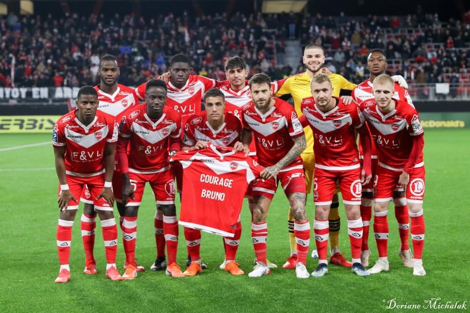 VAFC Formation tweet media