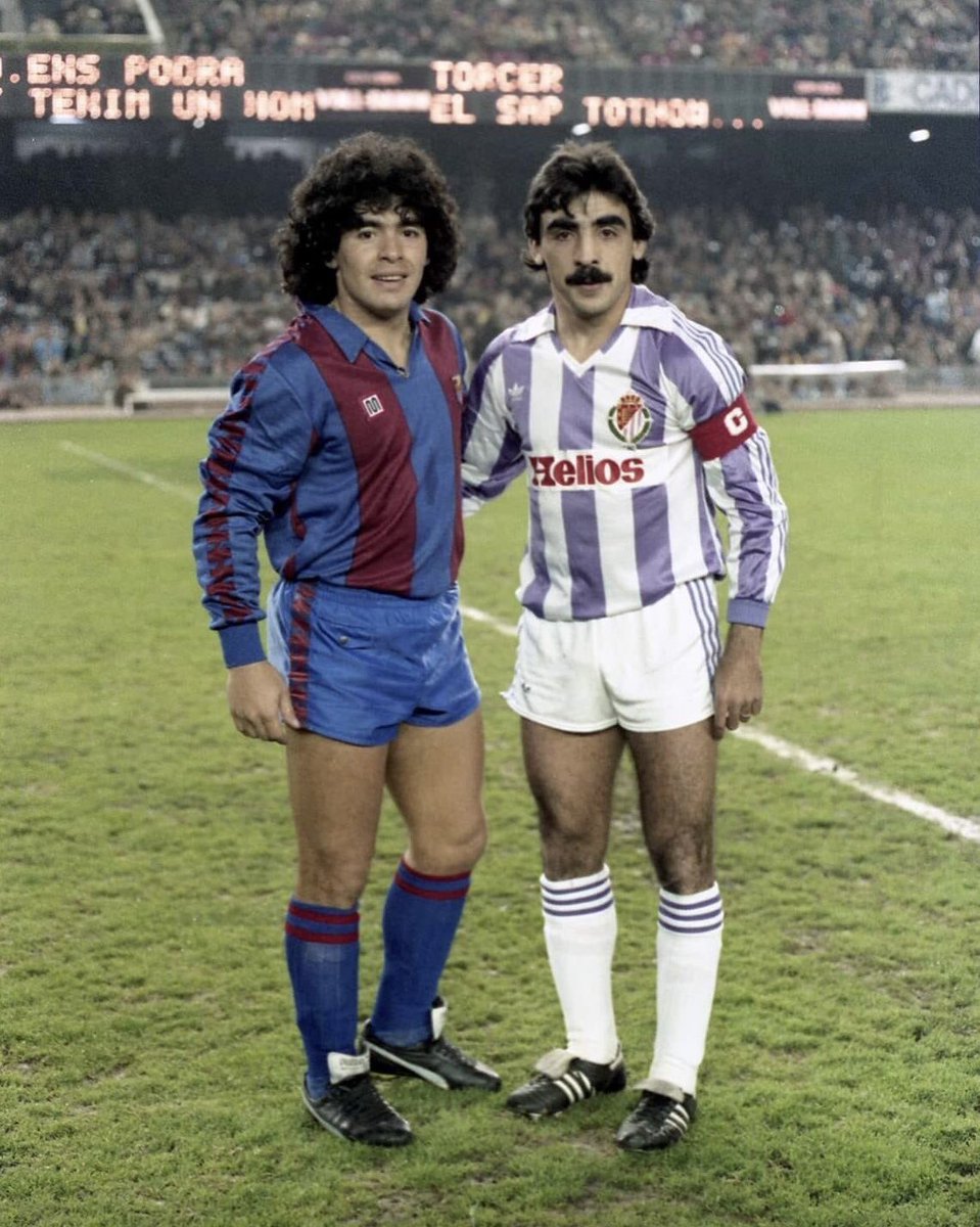 voltasport's tweet photo. Francisco Paco 𝗙𝗢𝗥𝗧𝗘𝗦 Calvo
📍 Barcelona, 4/1/1955
🟨🟥🟨🟥🟨🟥🟨🟥🟨
🏟 Davanter 🌍 @SeFutbol (1)
👕 #BarçaAt @FCBarcelona_cat @MalagaCF @RCDEspanyol @realvalladolid @SCFarense_
Jugador explosiu que revolucionava els partits actuant de revulsiu. Va triomfar al Farense. https://t.co/TGekBYHHEc