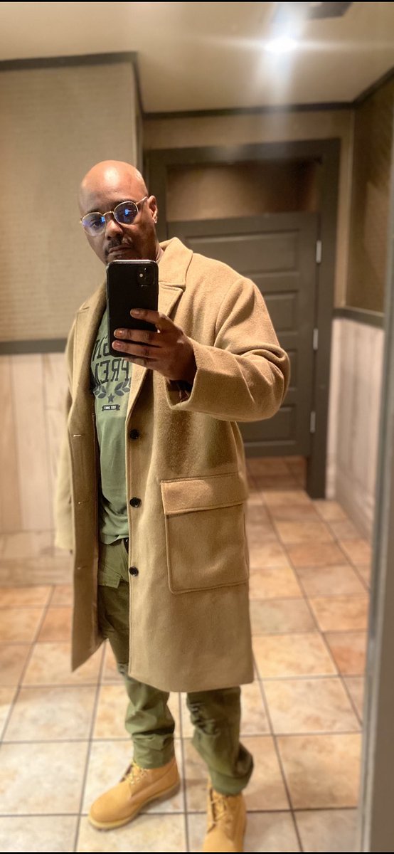 EricPharrell's tweet image. 