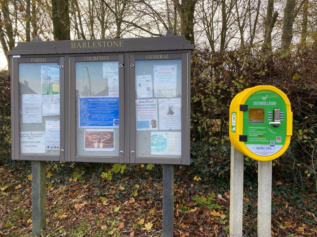 Defib4lifeLtd's tweet photo. Busy day Defib4Life Ltd two installations both tricky places, pole mounted and telephone box Defibsafe2 cabinets installed, keeping the cost low to get more into the communities, expert advice, support and best pricing #thecircuit #defibrillator #lifesaving #defibsafe #CPAD https://t.co/Xes5mJF9aU