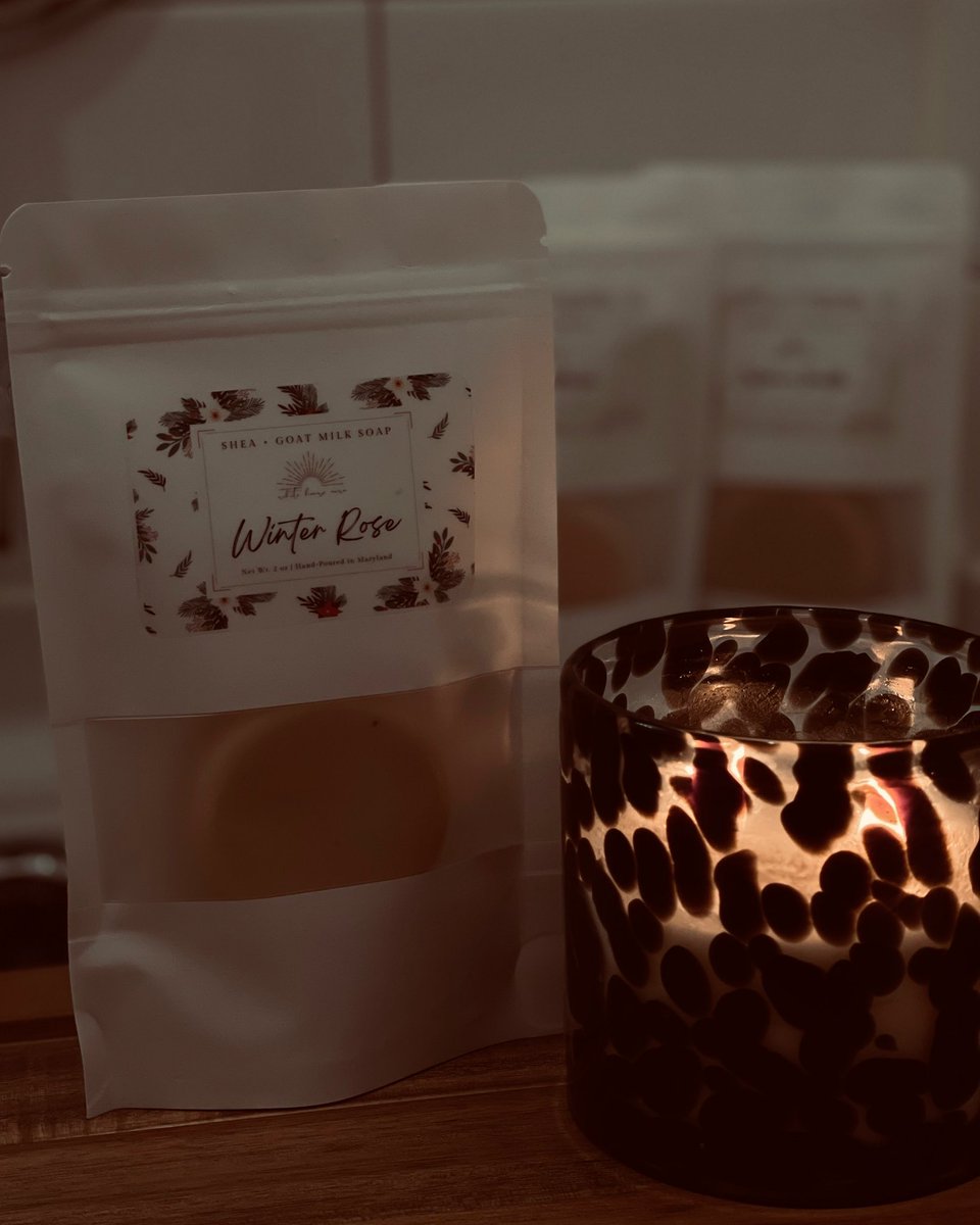 avec_classe_'s tweet photo. A little moody.. a whole lot of relaxation. 🤎
Our soaps are made with 100% natural and sustainably sourced ingredients, with no harsh chemicals or sulfates. Formulated to soften, heal and replenish your skin and promote a youthful glow! ✨ #DMV #shoplocalDC #buyblack #soap https://t.co/UOvUs32w8B