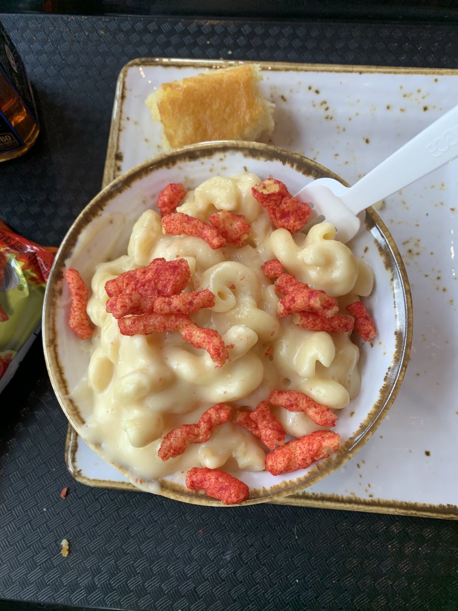 Hooman Yaghoobzadeh tweet media