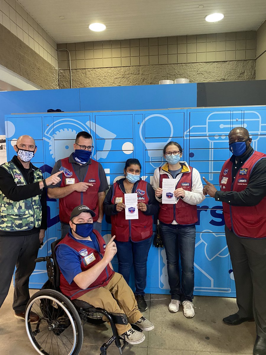 Bracken73P's tweet photo. Great 👍 visit by RVP Anthony Battle today in 1618 Weymouth MA!!  Anthony recognized Joe, Darby , Kara and Jessica for driving service and teamwork !! Our Fulfillment team was 🔥 !! Thanks for all you do team !!!🎉👍🔥💥@Anthony_Battle1 @MarkRockman @SanjaPHopper @ChelseaKuszaj https://t.co/mdhKmcqoVk