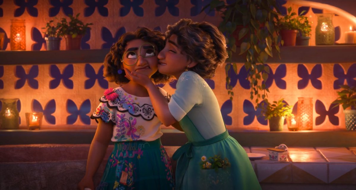 fionnacampbelll's tweet photo. i love how affectionate and soft julieta is with mirabel when she’s not feeling her best. i feel like poc parents get a bad rep in media and this just means sm to me https://t.co/lei6WcZcu1