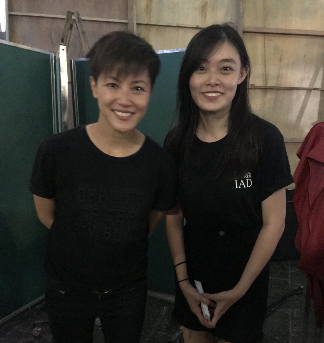 _joeysiu's tweet photo. As a famous award-winning singer, @hoccgoomusic could have chosen to stay silent and enjoy the wealth that the gigantic Chinese/pro-Beijing market would have brought her. Yet she did the exact opposite - she devoted herself in advocacy for democracy, LGBTQ+ rights and more. (1/) https://t.co/VmWEPw4EsB
