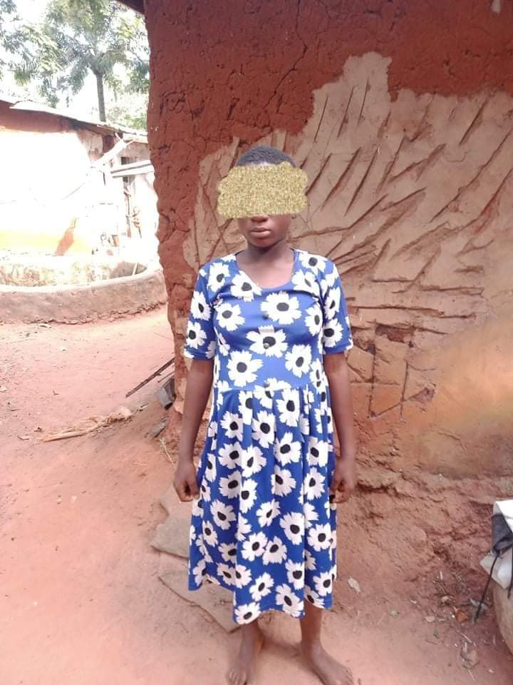 Award Winning Wife tweet media