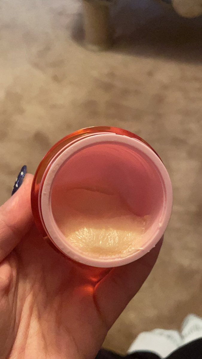 mandactw's tweet photo. @Neutrogena I just spent $30 on this old evaporated jar of #BrightBoost ….. how does this even happen? It’s so hard my finger doesn’t even leave an indent in it https://t.co/gpM7veVxFv