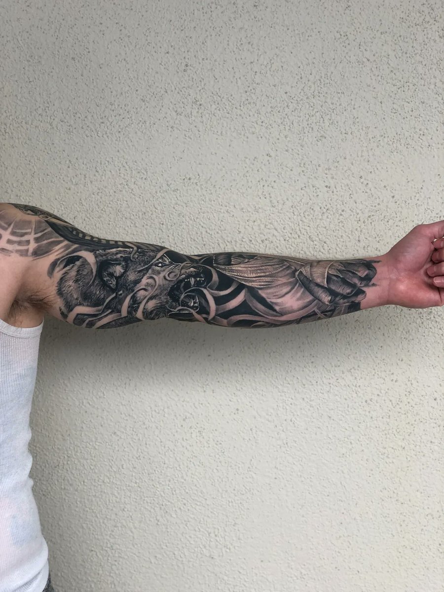 theZEROmachine's tweet photo. Warrior sleeve. 
#Jiujitsu #MMA #boxing #Warriors https://t.co/zaNhx4acR2
