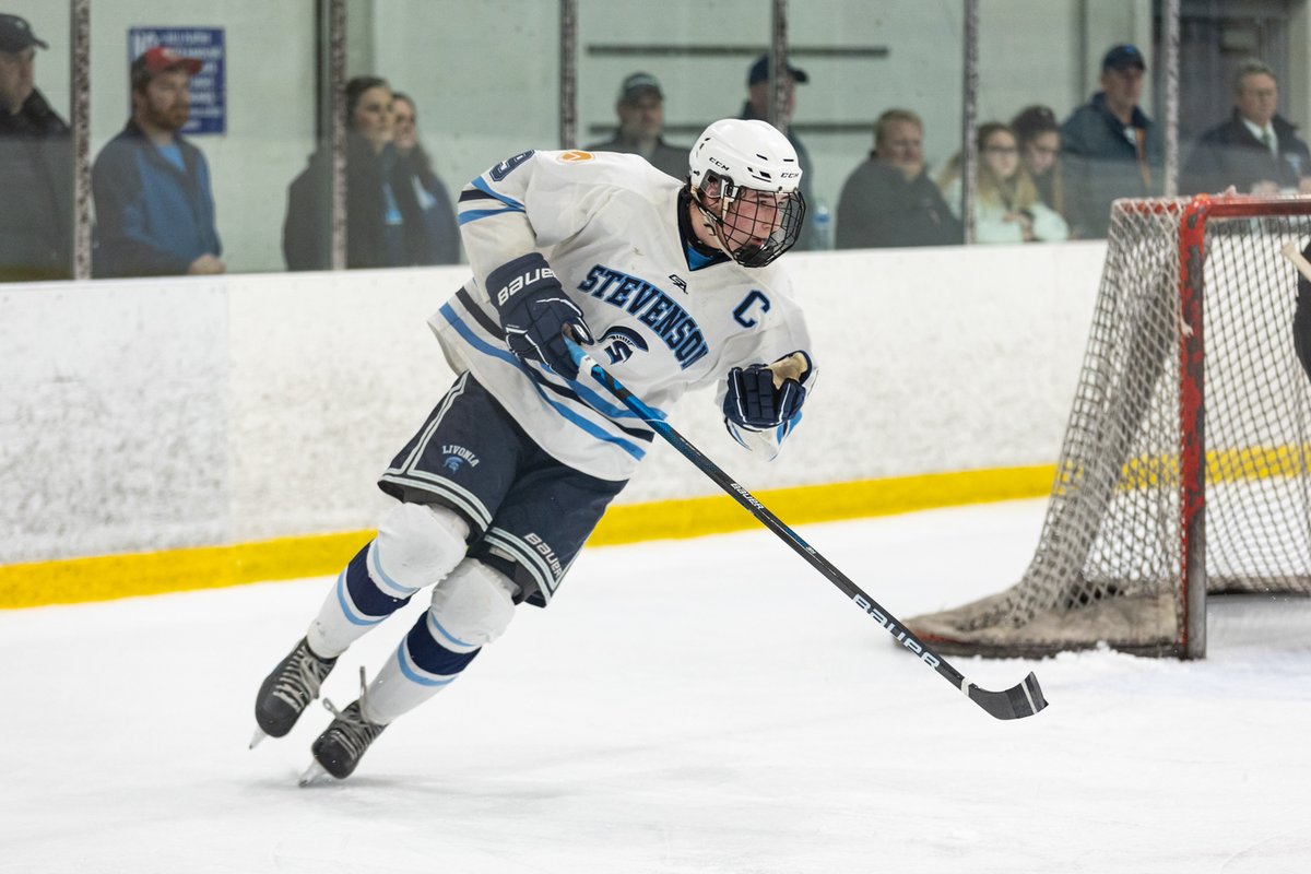 michaelcaples's tweet photo. Photos from all of @klaa_mihl Showcase in Livonia now live and available for purchase on the @TakeYourShotMI website.

📸 | https://t.co/RM5xh6V6Rr https://t.co/bal54pvMLy