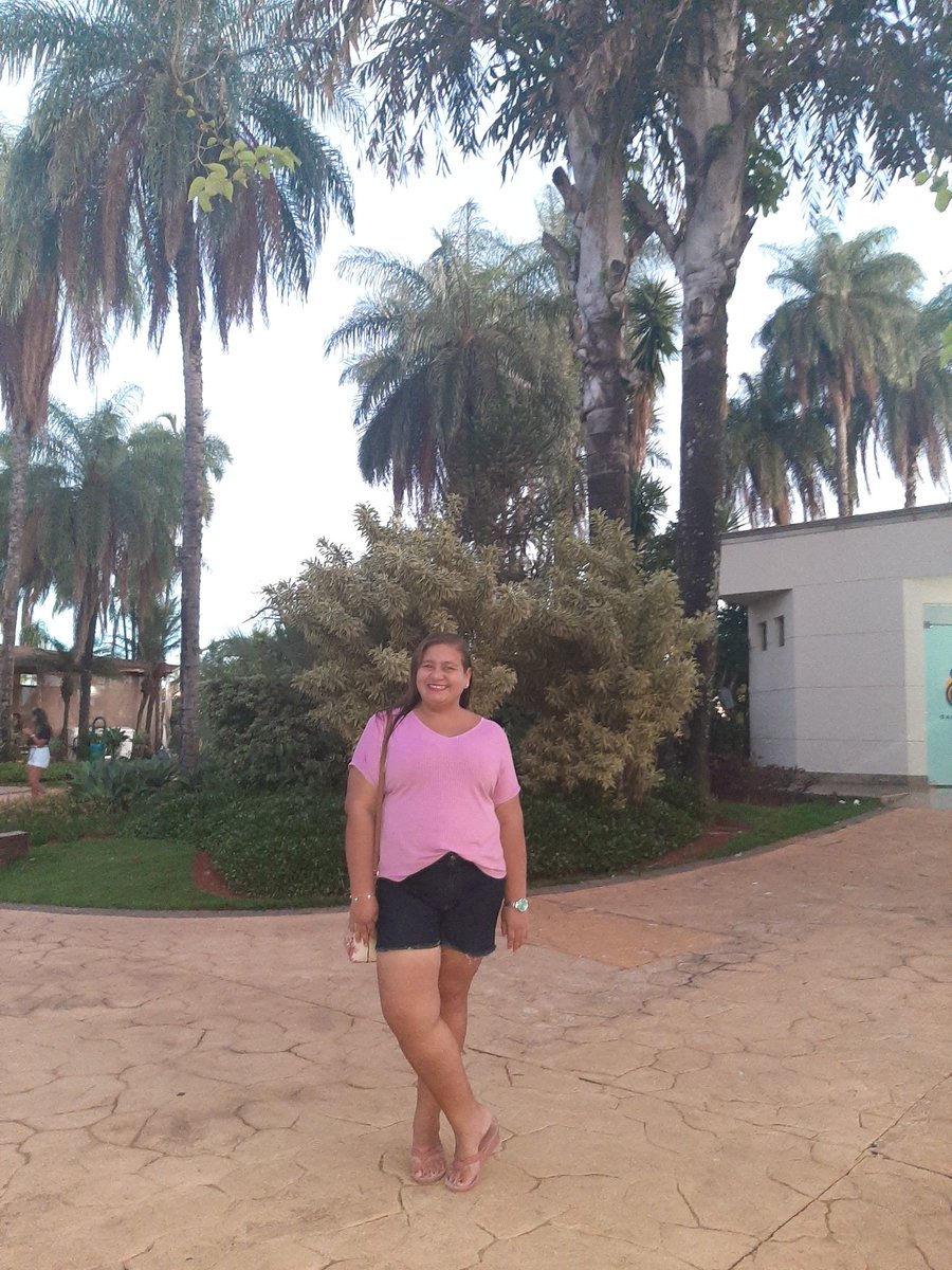 Nada na vida é definitivo a não ser a constância do momento presente. Viva o hoje!!!
#PontãoDoLagoSul