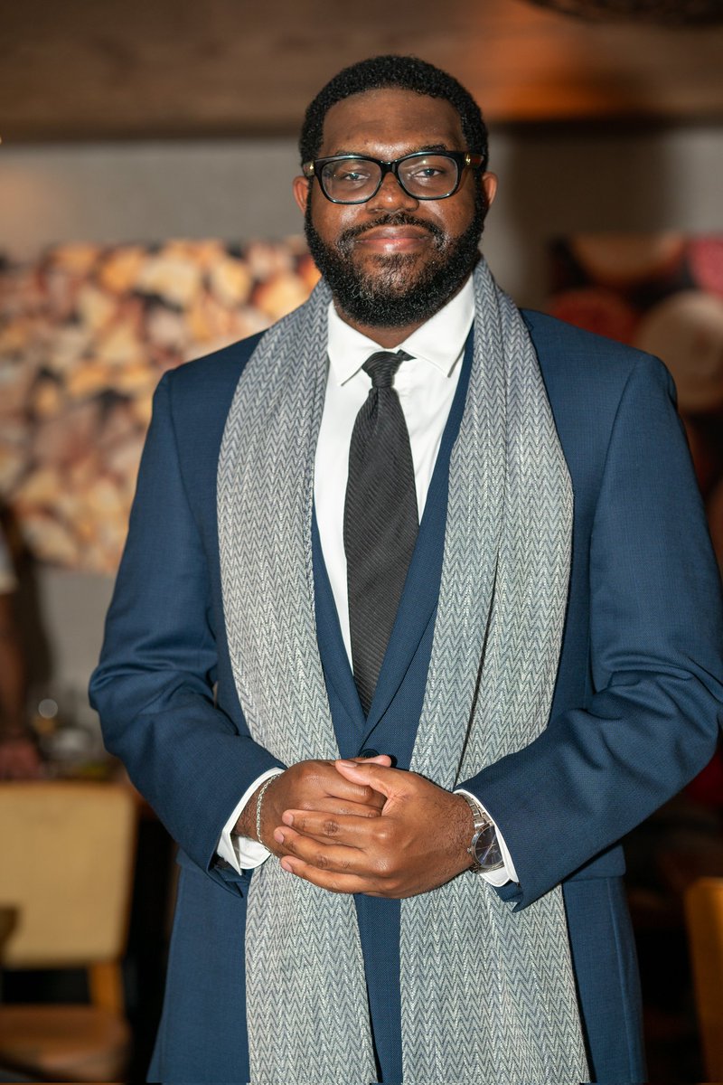 Nile_Fortner's tweet photo. 📷 By #ValeryGuillaume of #Valvisuals @Valvisuals 📸 from Grandma's #Birthday Celebration @Seasons52 #Seasons52 @ShopSawgrass #SawgrassMills 🥳🎉🎈🎂🎊 https://t.co/LQPjvAhWbs
