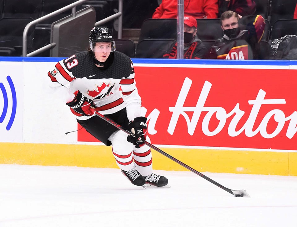 UPDATE: World Juniors cancelled a day after Port Moody's Kent Johnson scored his first Canada U20 goal dlvr.it/SGDT7T