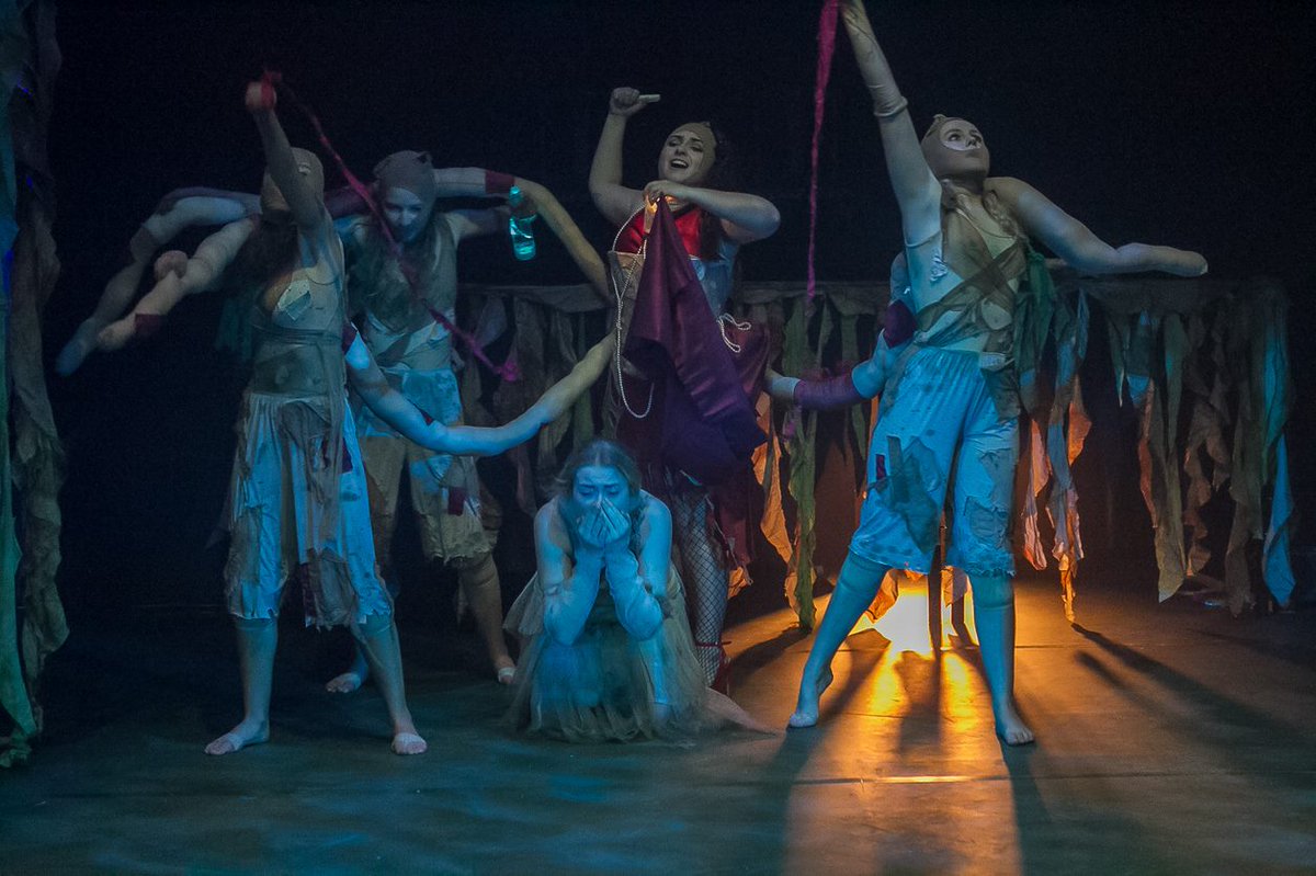 Molly_Coates_'s tweet photo. My third year performance as the Little Mermaid in Polly Teale's play Mermaid. This was an incredible rehearsal process and huge congratulations to both cast and crew. Thank you to director Tamsin Fessey for creating this beautiful underwater production!!! https://t.co/ZxWNAEvNu6