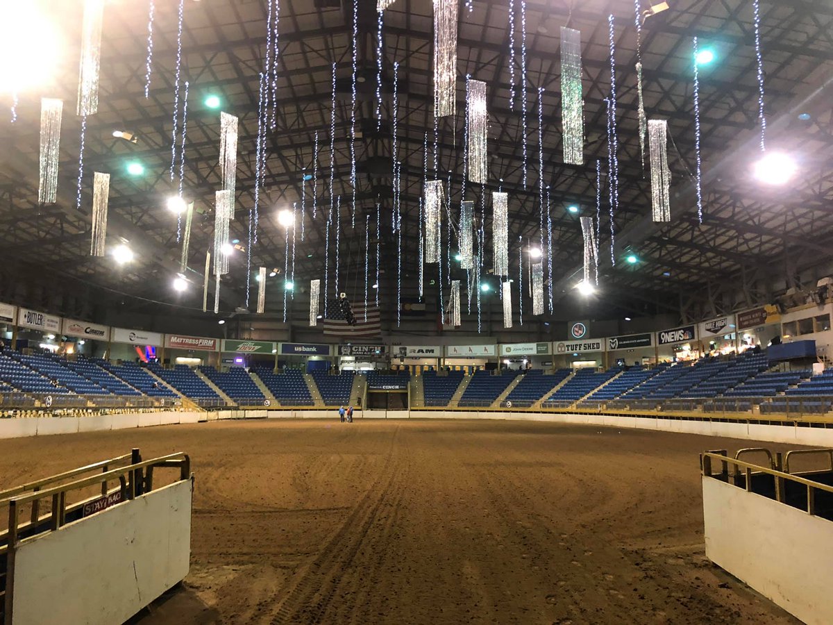 FusionActs's tweet photo. Hey Denver! Tickets on Sale now for the Extreme Dogs annual arena show at the Denver Livestock Show and Rodeo presented by FUSION Talent Group.  https://t.co/mlbXotcSom #extremedogs #xtremedogs #NWSS #dogshow #andrewpogson #dogsofdenver #dogs #amazingdogs #canineshow #puppies https://t.co/DAKlZFgWRU