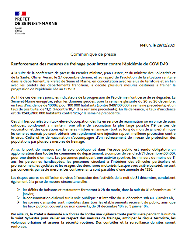 Prefet77's tweet photo. Face à la recrudescence de l’épidémie de #Covid19, le Préfet de #SeineEtMarne renforce l’obligation du port du masque et les mesures de freinage en prévision du nouvel an.

Retrouvez notre communiqué de presse ci-dessous ⬇️ https://t.co/pdGvKwA1B0