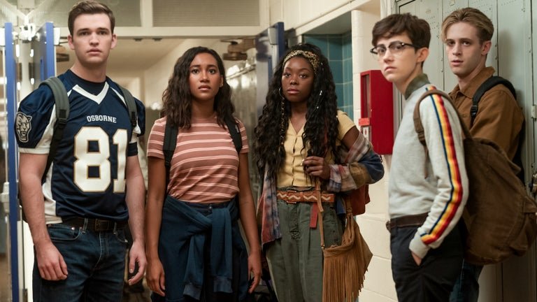 There's Someone Inside Your House brings nothing new to the slasher genre. Some decent acting wasn't enough to save it from being a predictable and clichéd snoozefest. 🔪