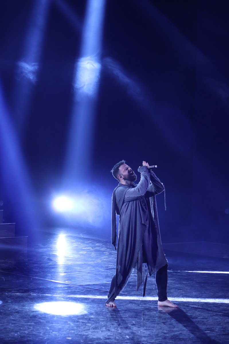 wiwibloggs's tweet photo. 🇦🇱 @AlbanRamosaj pouring his heart out at #FiK60. https://t.co/EZyRGlPBQA