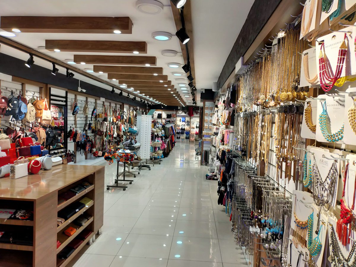 NoSSSiSTEM's tweet photo. My Life accessories Erzurum Mağazası merkezden yönetimli barkod satış NoSS CRM Merkez, şubeler için NoSS CRM Mağaza perakende pos satış yazılımı tercih ederek, barkod satış sistemi ile tanışmış oldular.#barkodsistemi #hizlisatis #merkezisistem #stoktakip #barkod #Tbt #aksesuar https://t.co/Mec20s47m7