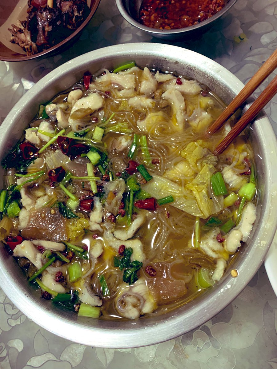 吃了一半才想起来拍照，还是不算翻车😌