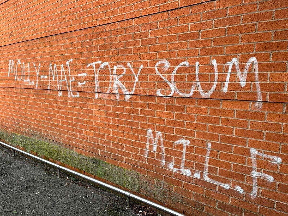 thetabmanc's tweet photo. Some new Fallowfield art has cropped up 👀 https://t.co/b894H3LLjE