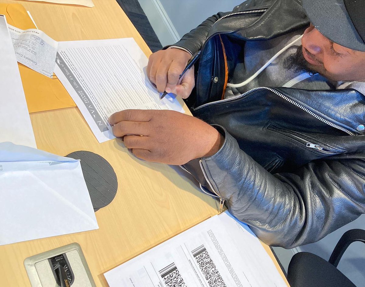 This is a great start to the new year. I just bought a house. What a great feeling 🏠